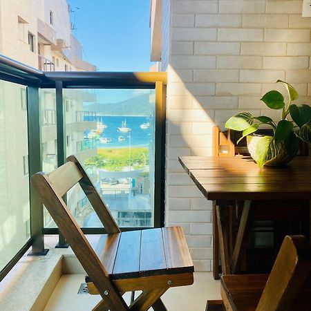 Apartamentos De 2 Quartos Com Piscina Na Praia Dos Anjos Арраял-ду-Кабу Экстерьер фото