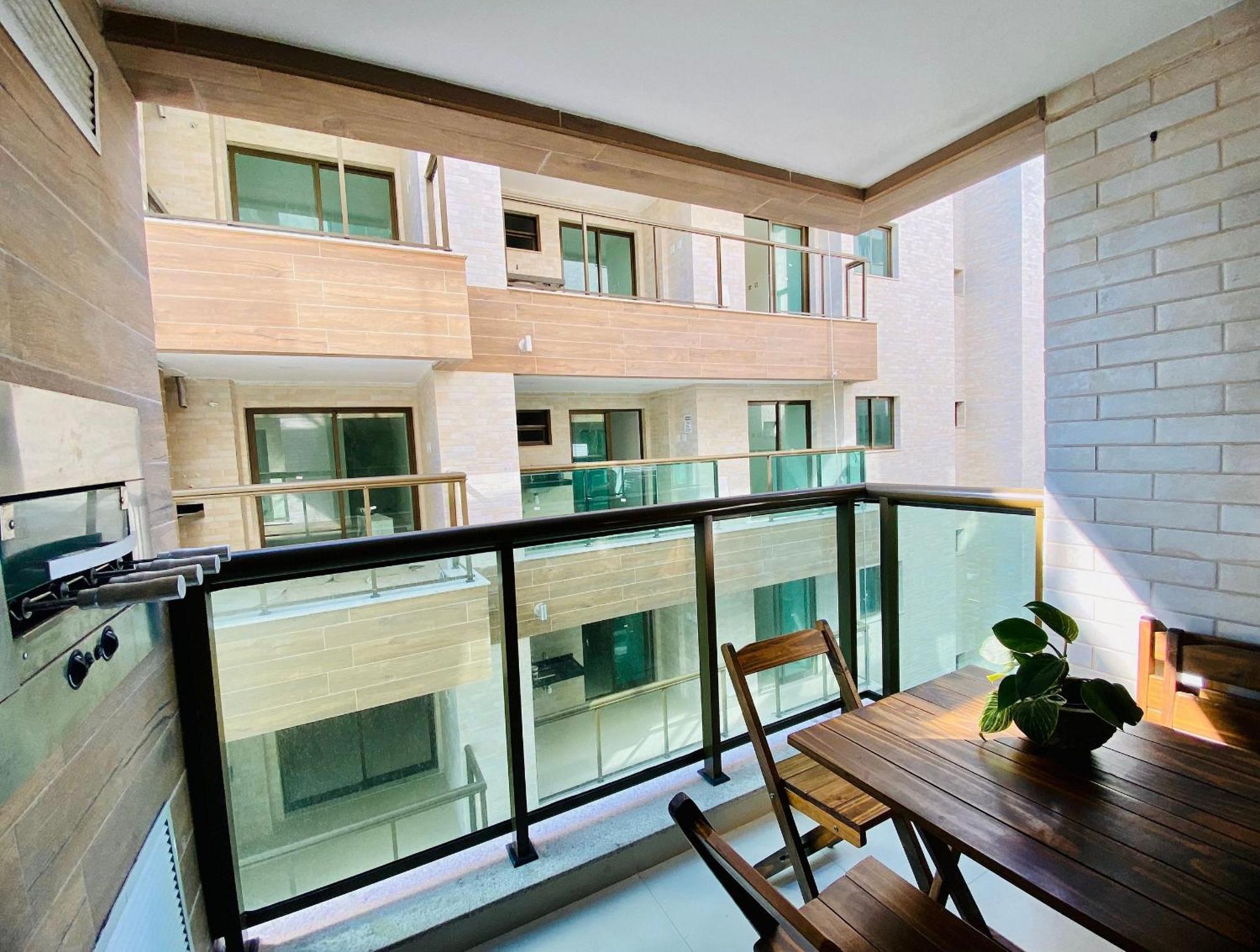 Apartamentos De 2 Quartos Com Piscina Na Praia Dos Anjos Арраял-ду-Кабу Экстерьер фото